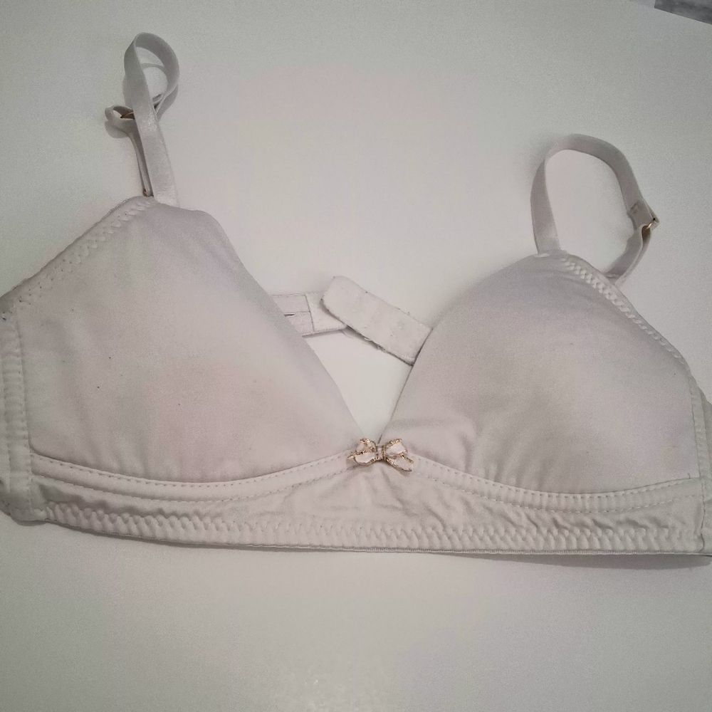 🎉Nicole Miller White Bralette